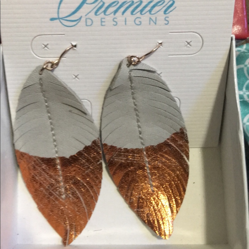 New‼️ Premier Design Earrings